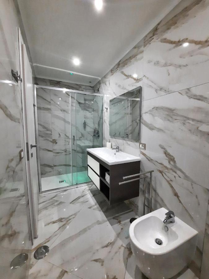 Re Ferdinando Apartment Napoli Ngoại thất bức ảnh