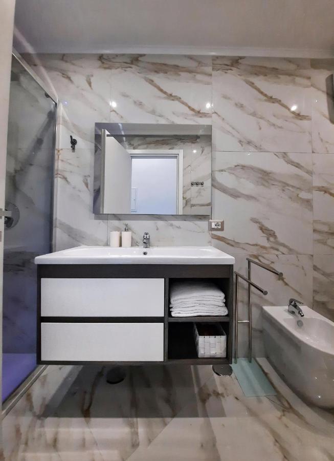 Re Ferdinando Apartment Napoli Ngoại thất bức ảnh