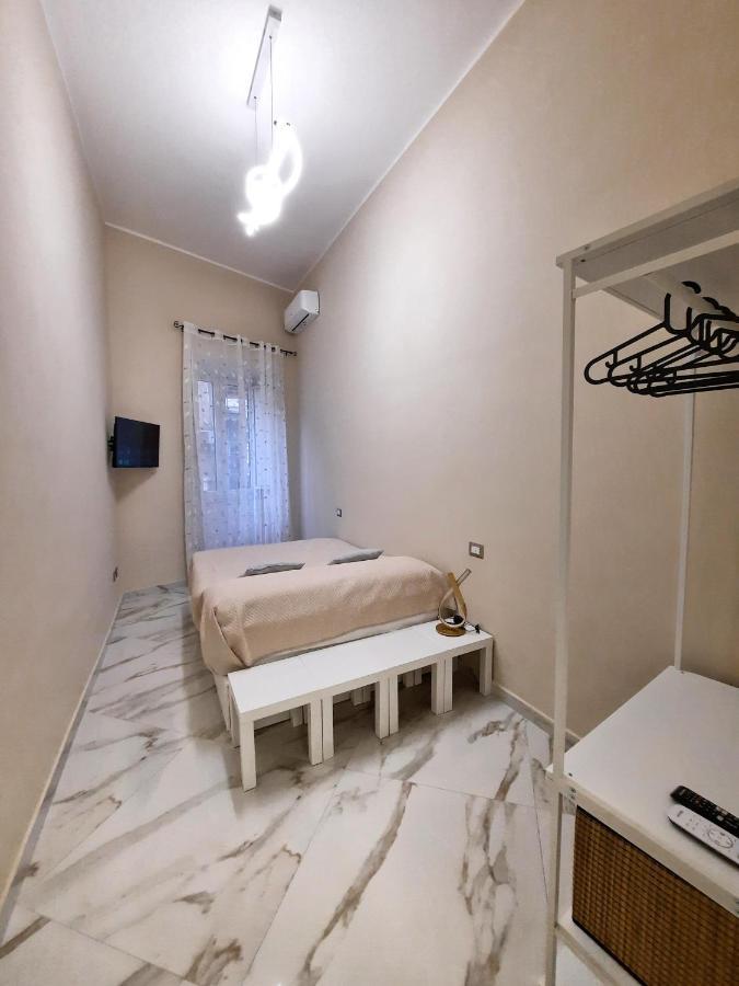 Re Ferdinando Apartment Napoli Ngoại thất bức ảnh